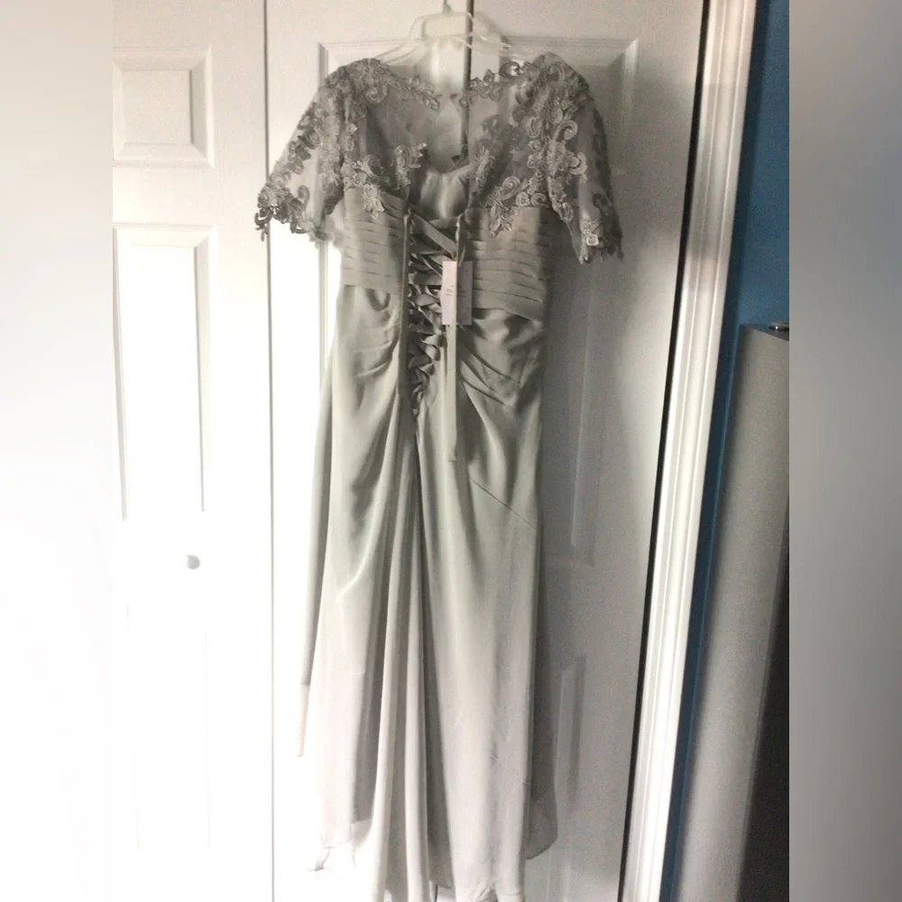 Formal Gown - Picture 7 of 8